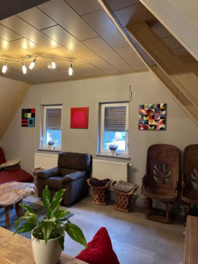 Ferien & Monteur Wohnung 1 - Little Afrika Extensive 5 Zimmer Wohnung